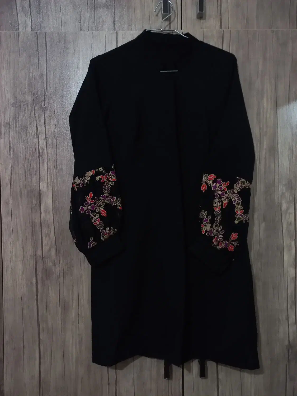 مانتومشکی کرپ و مانتوسبز|لباس|گرگان, |دیوار