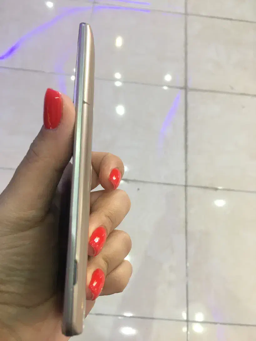 گوشی ال جی|موبایل|کرج, فاز ۴ مهرشهر|دیوار
