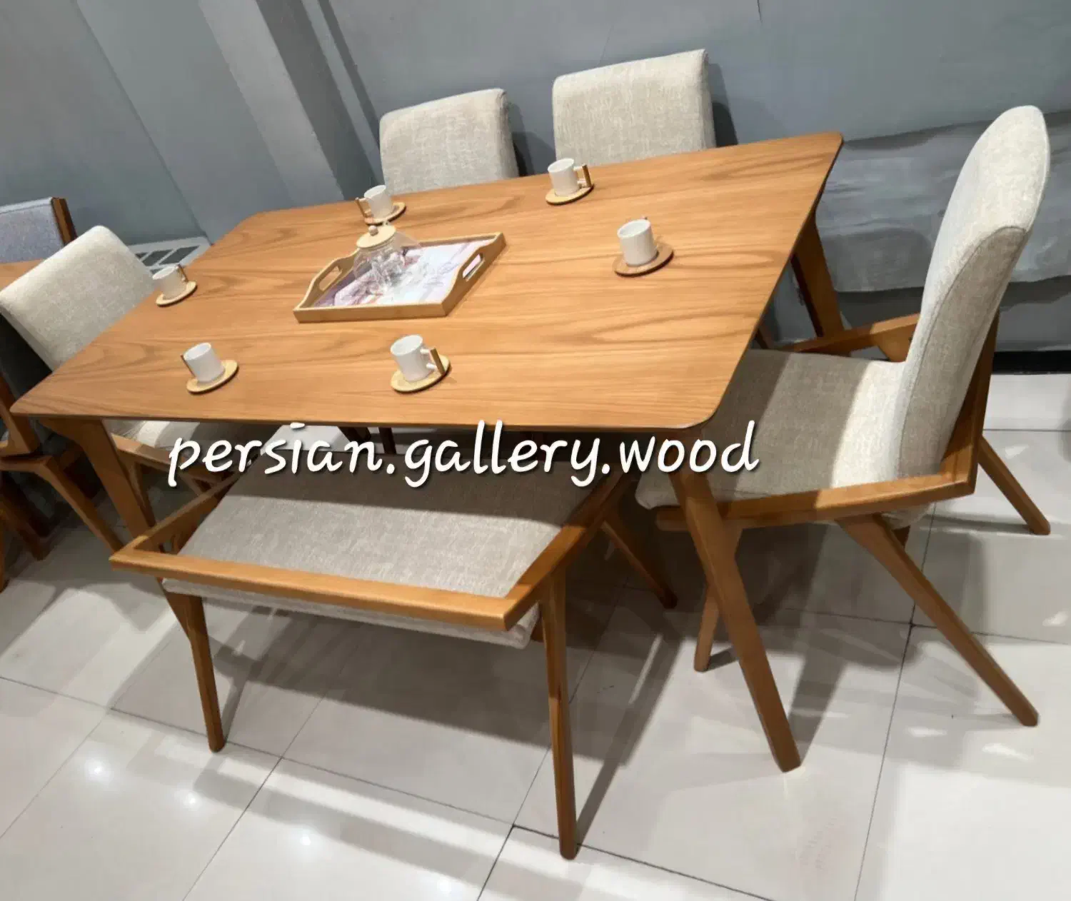 سناتور میز ناهارخوری طراحی خمیده بانشیمن ارگونومیک|میز و صندلی غذاخوری|تهران, مهران|دیوار