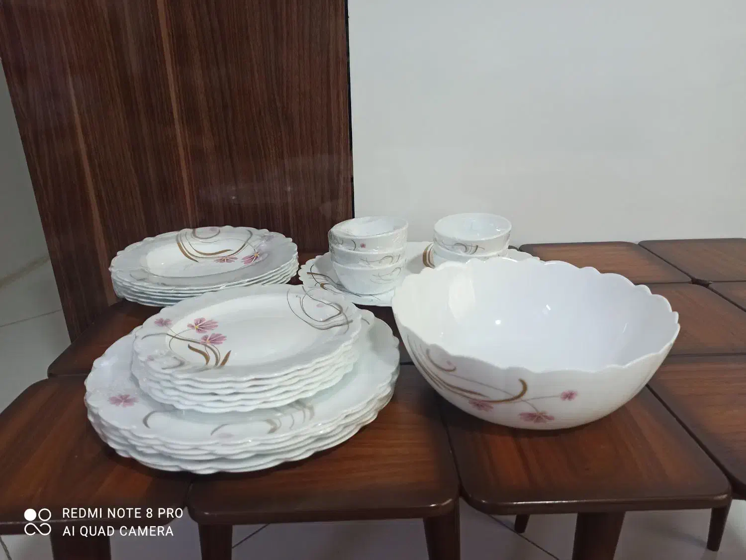 سرویس آرکوپال ۲۶پارچه|ظروف سرو و پذیرایی|مشهد, الهیه|دیوار