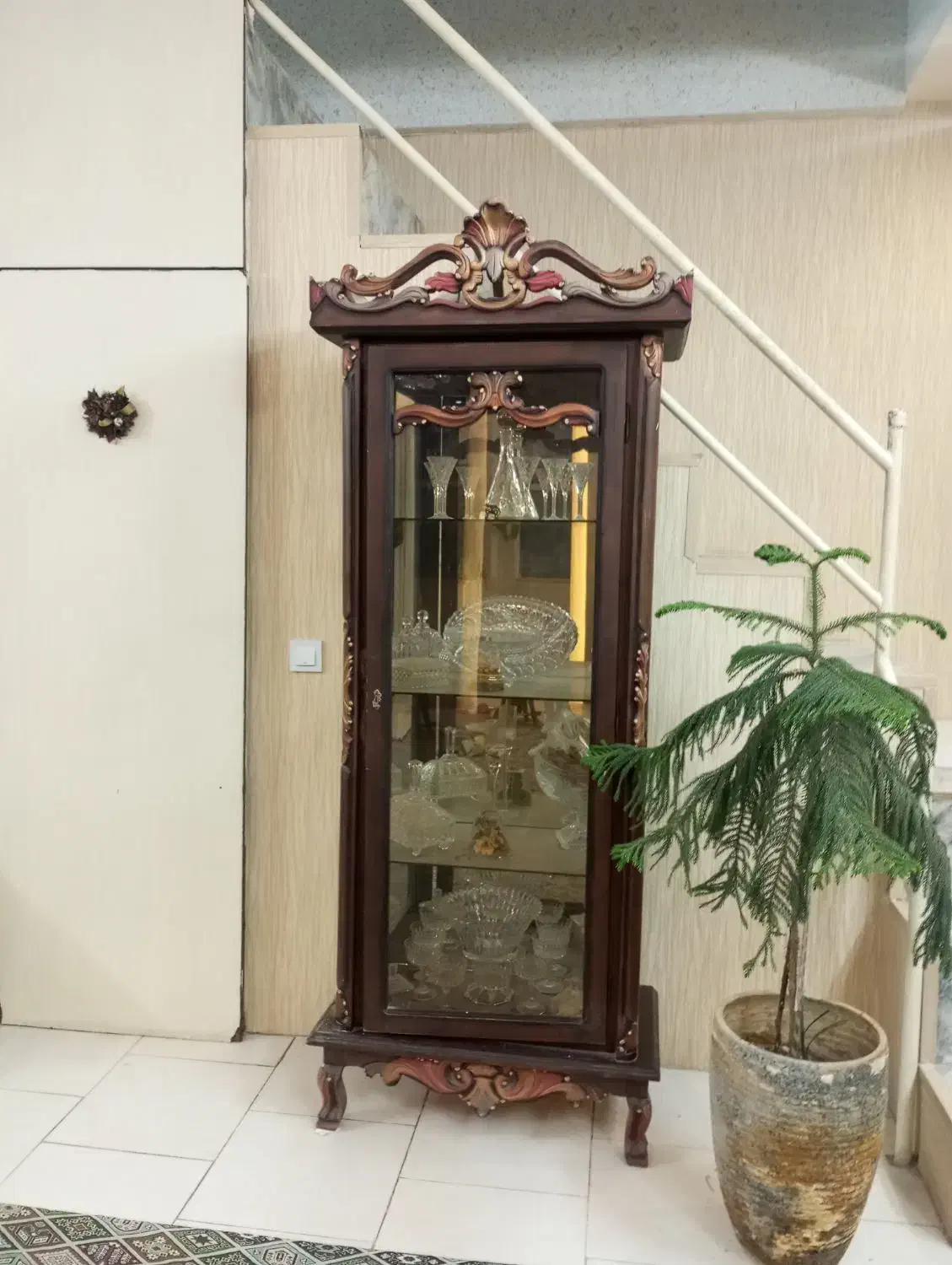 گنجه|بوفه، ویترین، کنسول|مشهد, آبادگران|دیوار