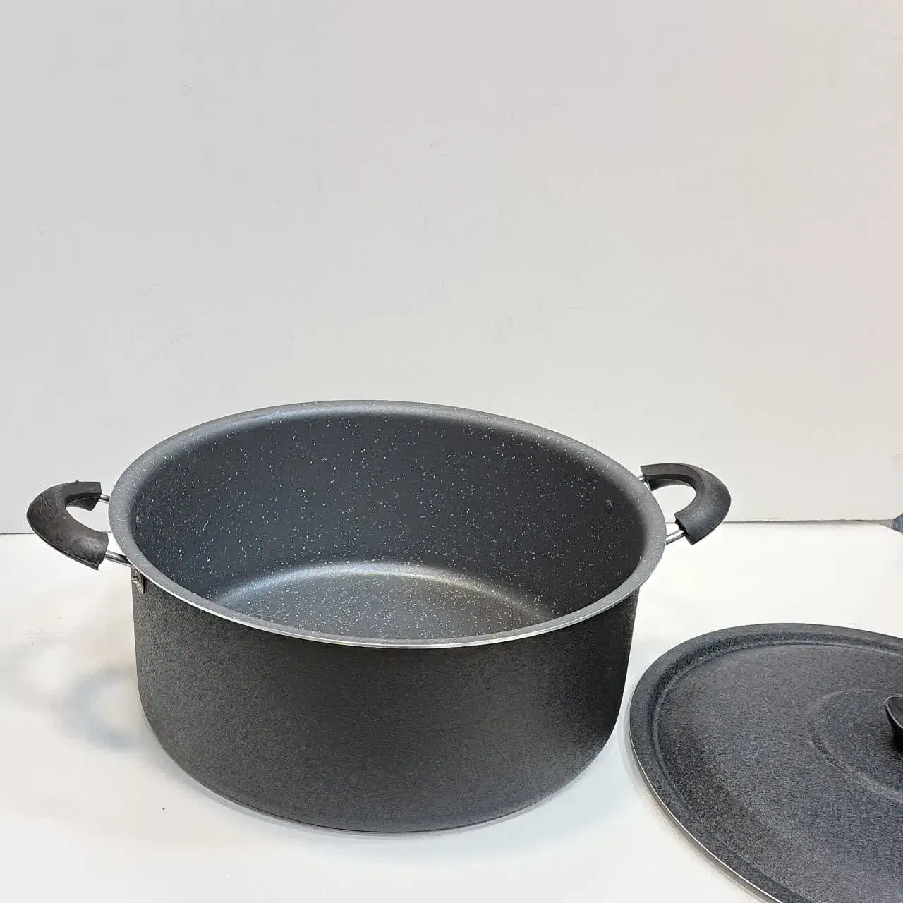 قابلمه ۳۰ نفره|ظروف پختوپز|نجفآباد, طالقانی|دیوار