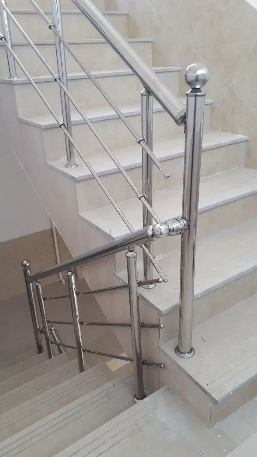 نرده استیل و توری پلیسه|خدمات پیشه و مهارت|کرمانشاه, |دیوار