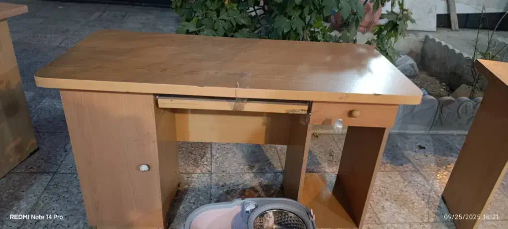 میز مدیریتی و کامپیوتری و قفسه ام دی اف|میز تحریر و کامپیوتر|لنجان, |دیوار