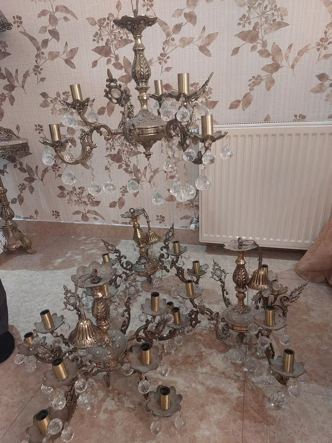 ۴ عدد لوستر برنز (۱عدد۵شاخه و۳عدد سه شاخه)|لوستر و چراغ آویز|کرمانشاه, |دیوار