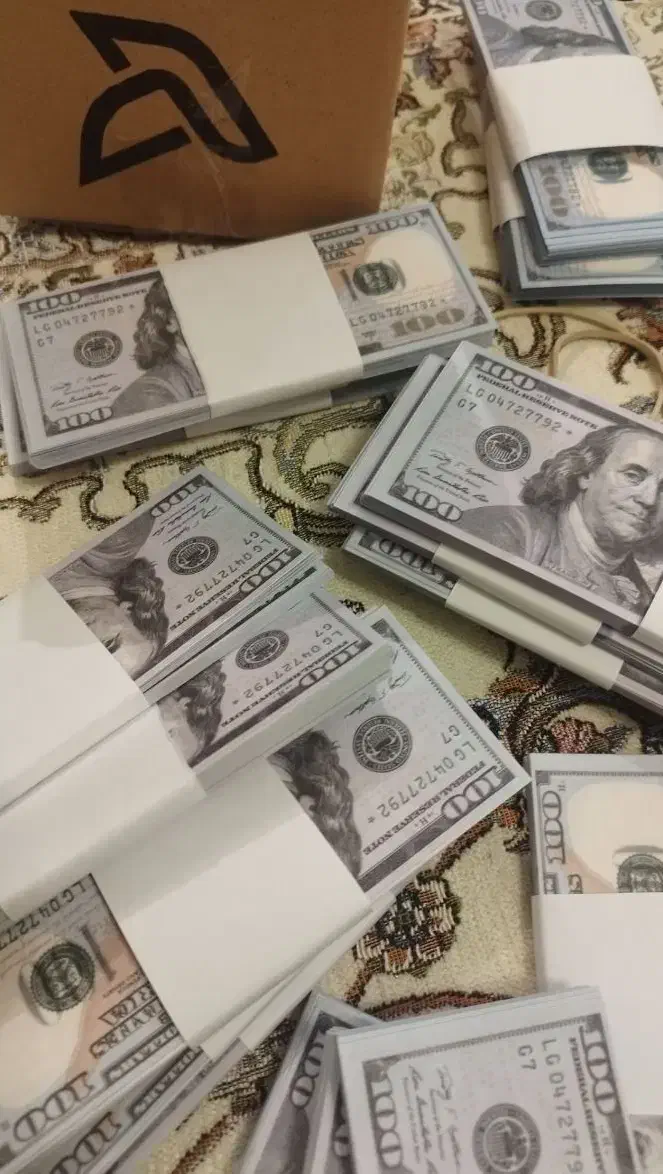 اسکناس تزئینی طرح دلار/یورو/دینار|کلکسیون سکه، تمبر، اسکناس|شیراز, حافظیه|دیوار