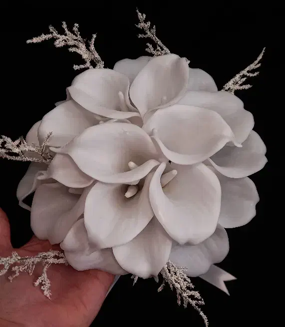 دسته گل عروس (شیپوری)|گل مصنوعی|تهران, مینیسیتی (شهرک نفت)|دیوار