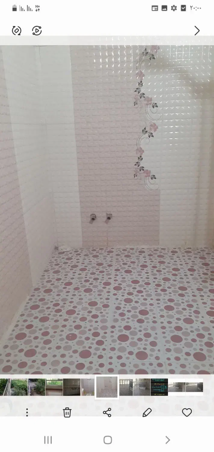 فروش خانه ویلایی حیاط دارخیابان ۲۲ بهمن|فروش خانه و ویلا|ایوان, |دیوار