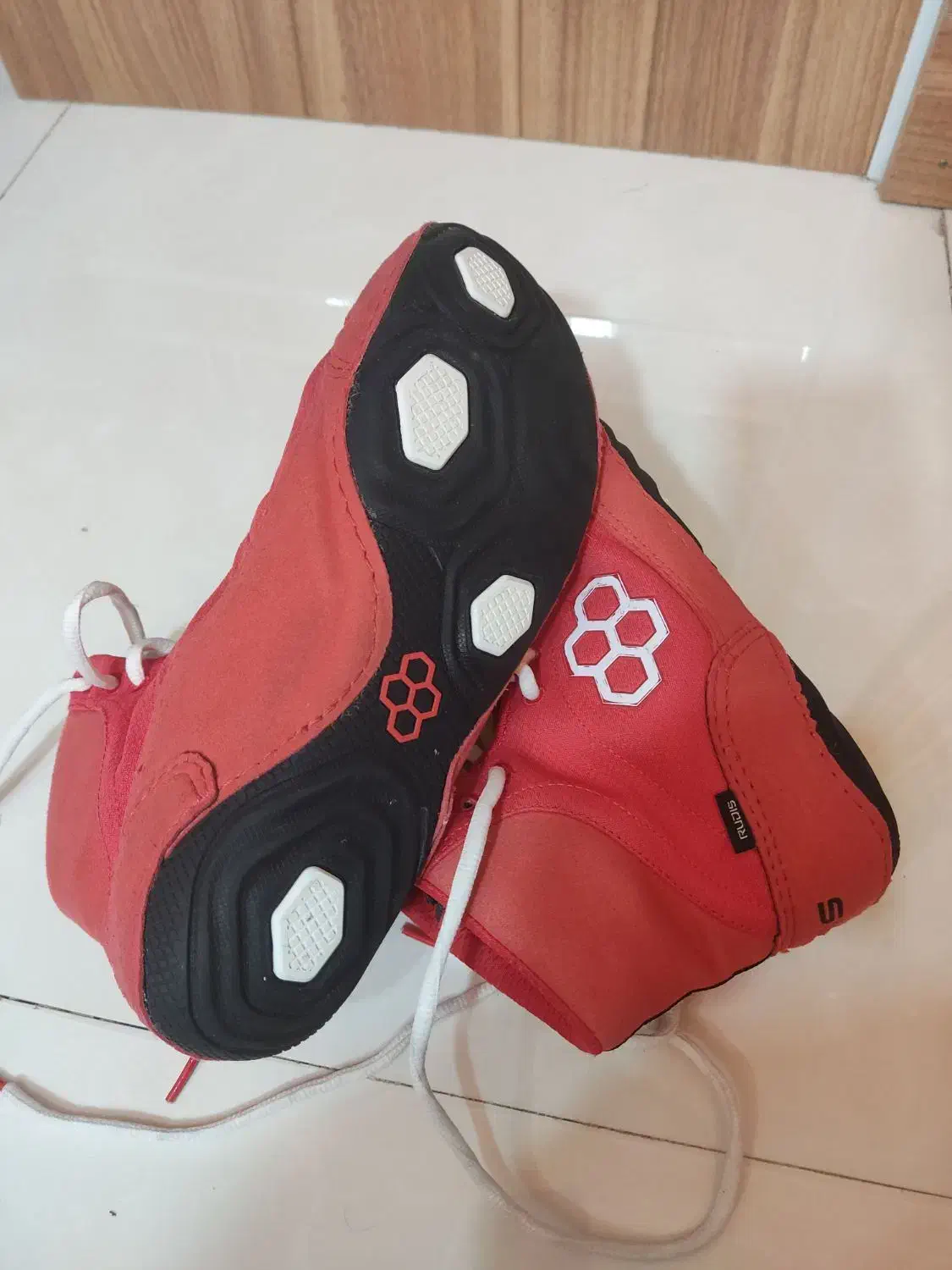 کفش کتونی کشتی 45 رودیس اصل امریکا|کیف، کفش، کمربند|پرند, فاز ۱|دیوار