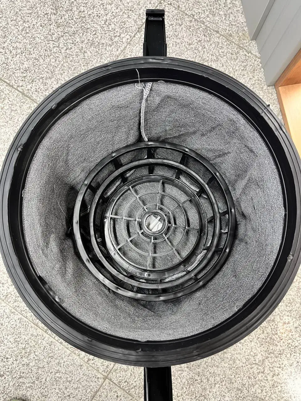 بدنه جارو سطلی|جاروبرقی، جارو شارژی، بخارشو|بیرجند, |دیوار