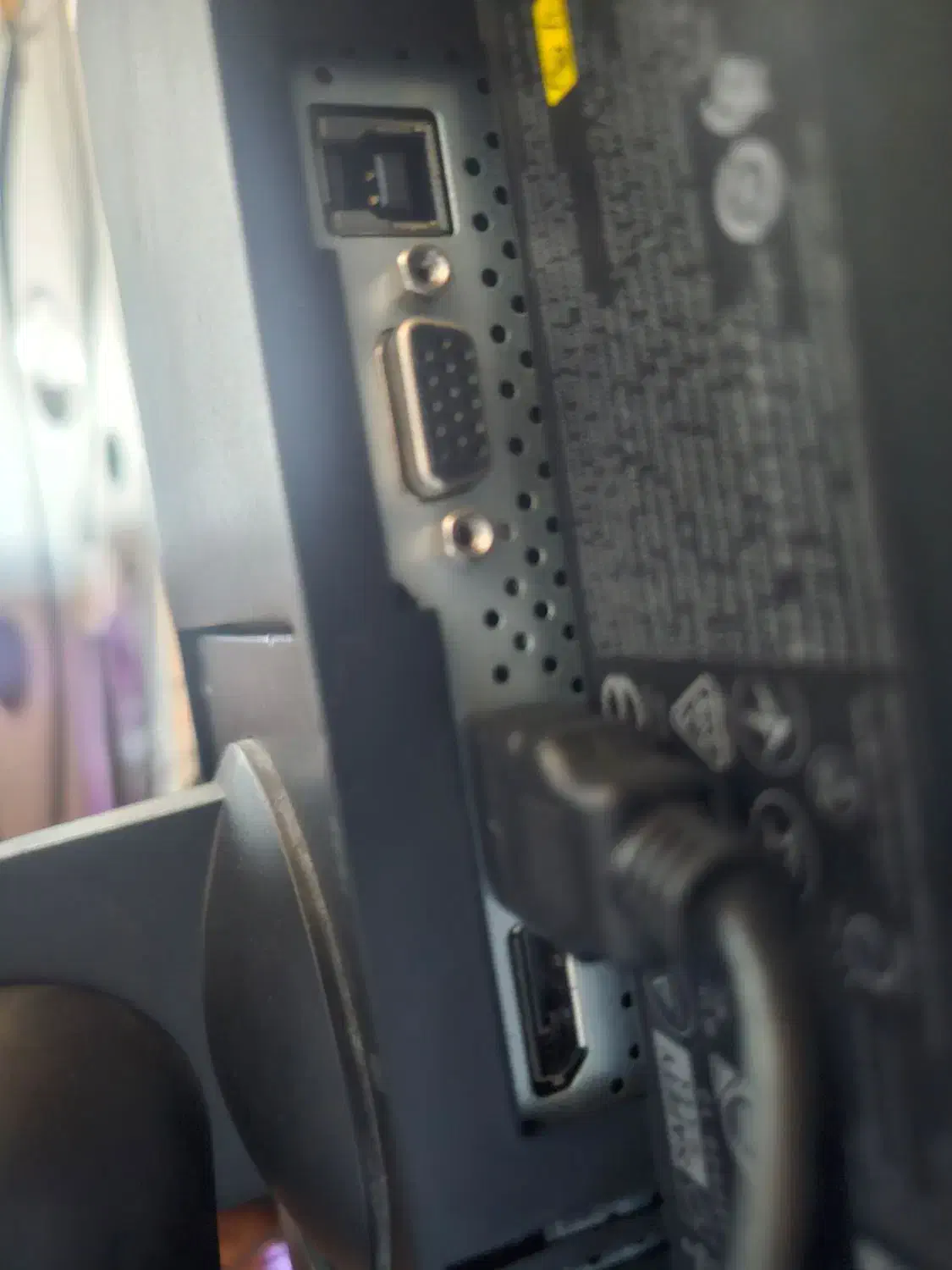 مانیتور LENOVO t24i ips|قطعات و لوازم جانبی رایانه|قم, طلاب غیر ایرانی|دیوار