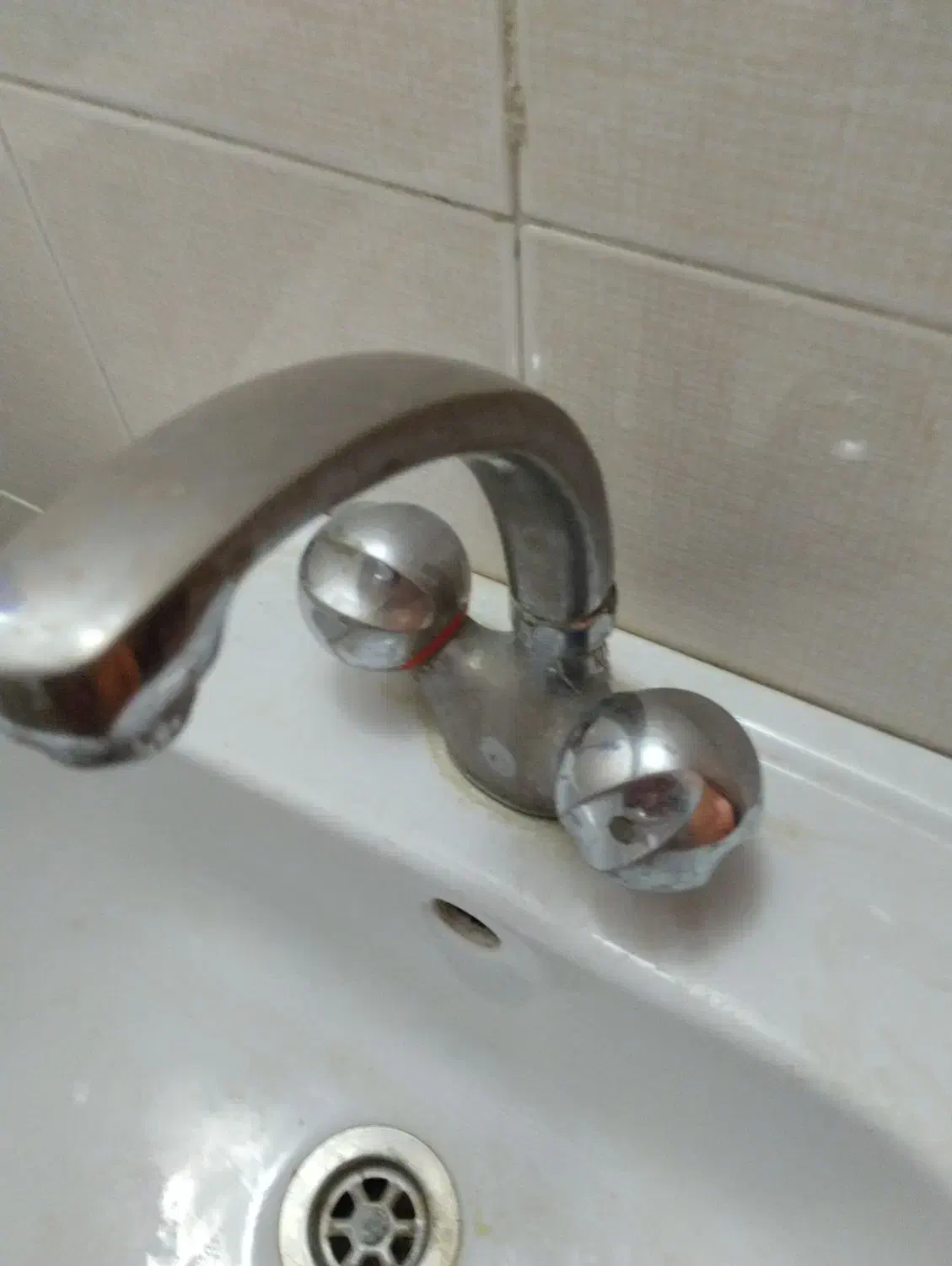 روشویی و شیر|لوازم سرویس بهداشتی|اصفهان, باغ زیار|دیوار