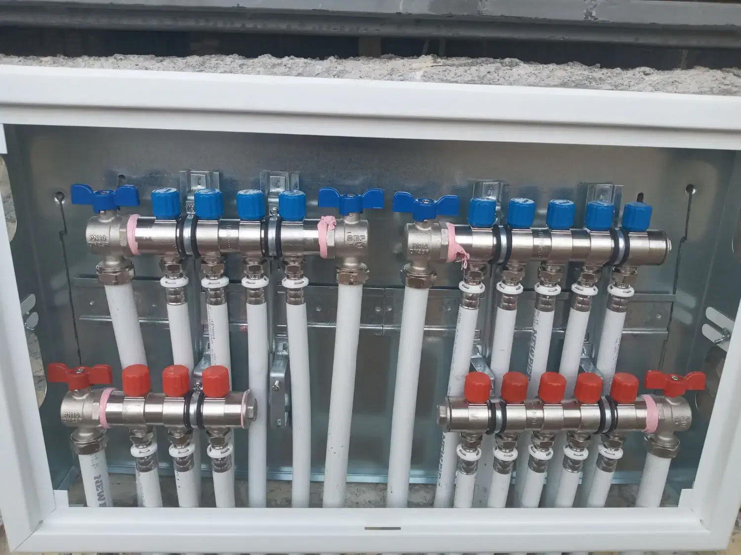 لوله کشی ساختمان|خدمات پیشه و مهارت|ایذه, |دیوار