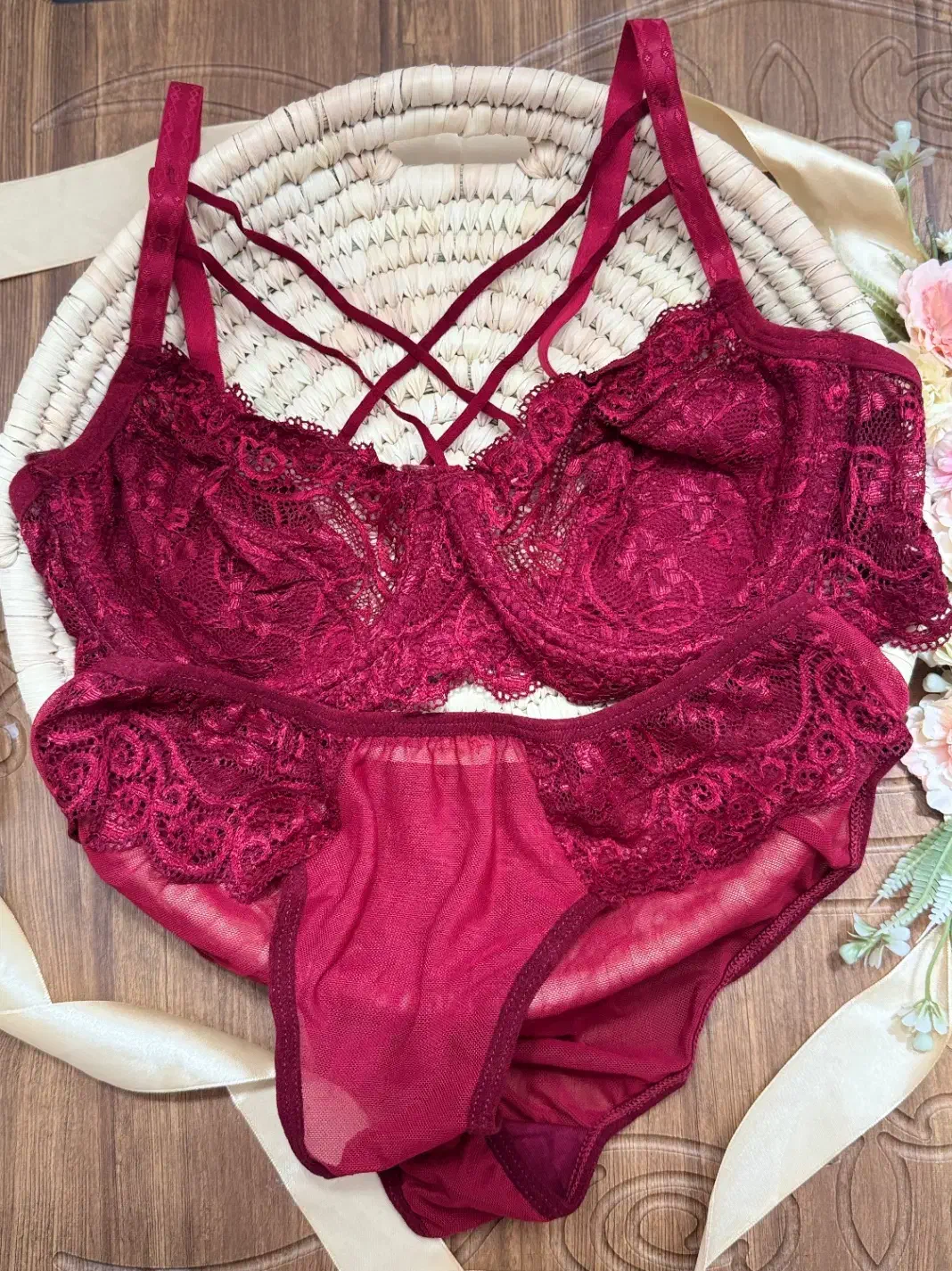 لباس زیر|لباس|شوشتر, |دیوار