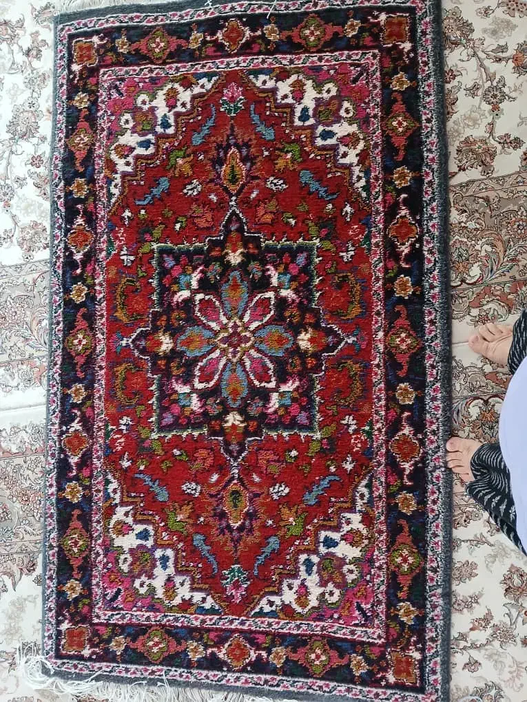 فرش و گلیم دستباف|فرش|قدس, شهرقدس|دیوار