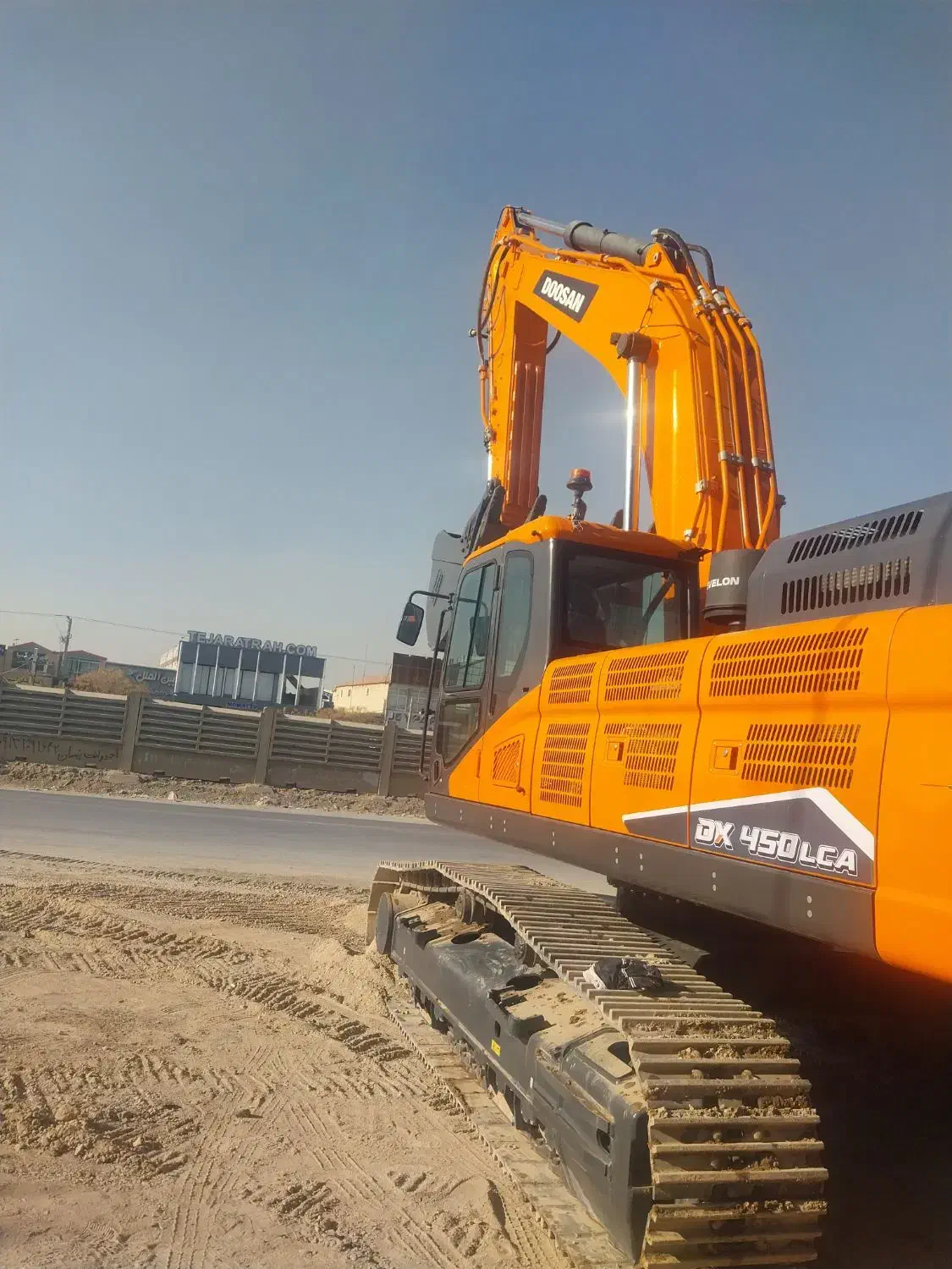 بیل ۴۵۰دوسان ۲۰۲۳|خودرو سنگین|فلاورجان, |دیوار