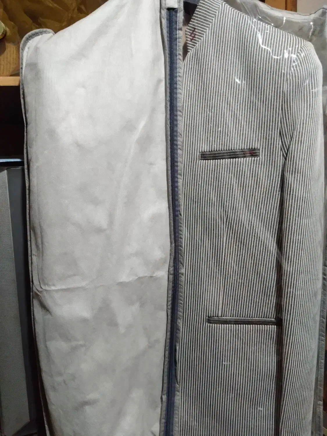 کت تک|لباس|برازجان, |دیوار