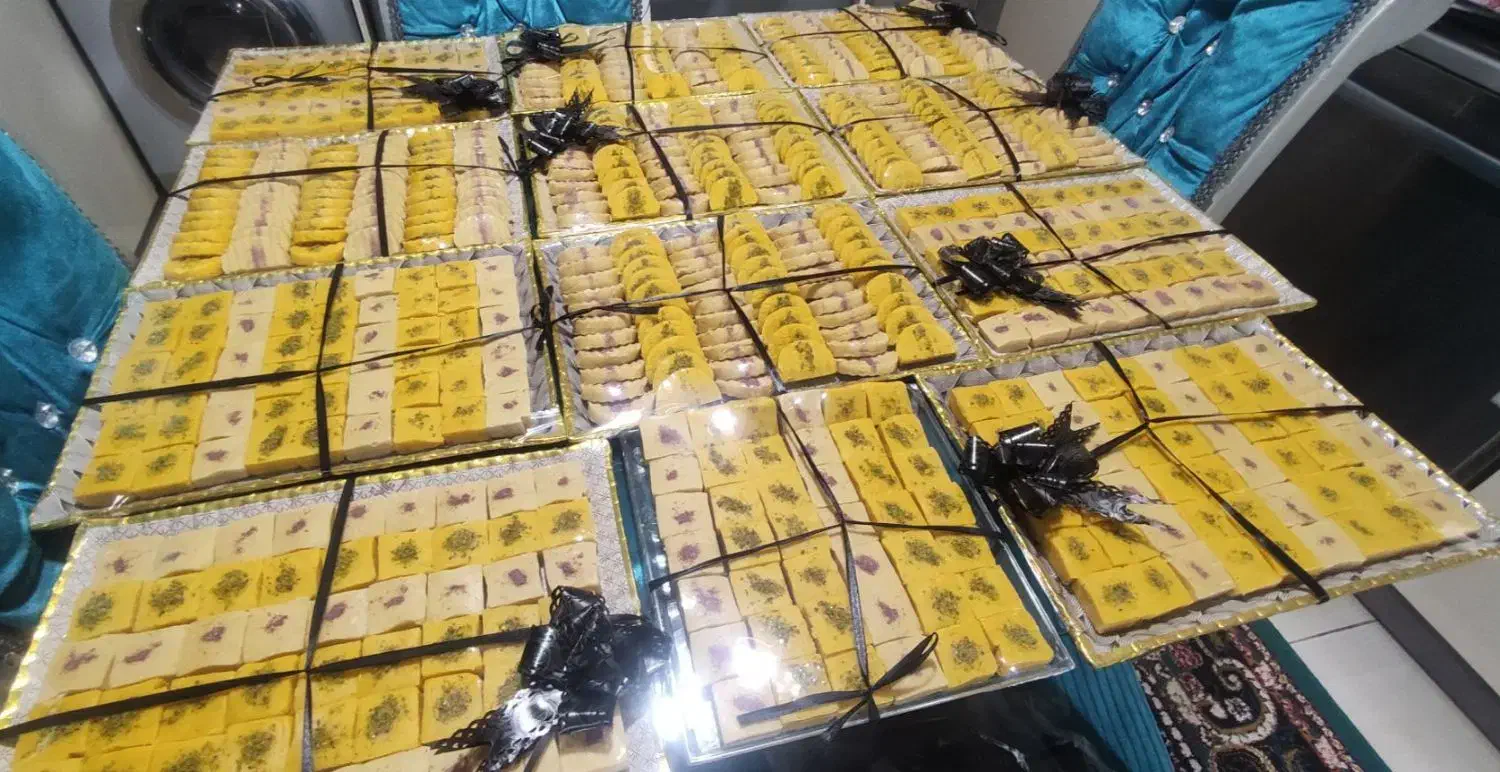 سفارش انواع حلوا مجلسی کیک ودسر|خدمات پذیرایی، مراسم|ارومیه, |دیوار