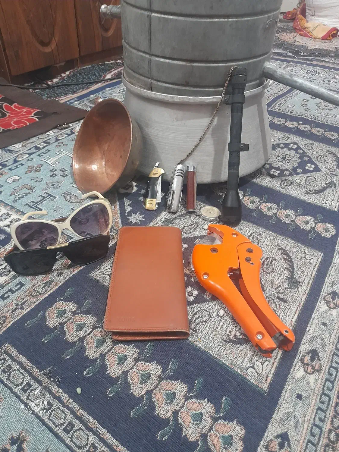 دیگ نیچه معاوضه فقط بانقره شکسته|ظروف پخت‌وپز|بم, |دیوار