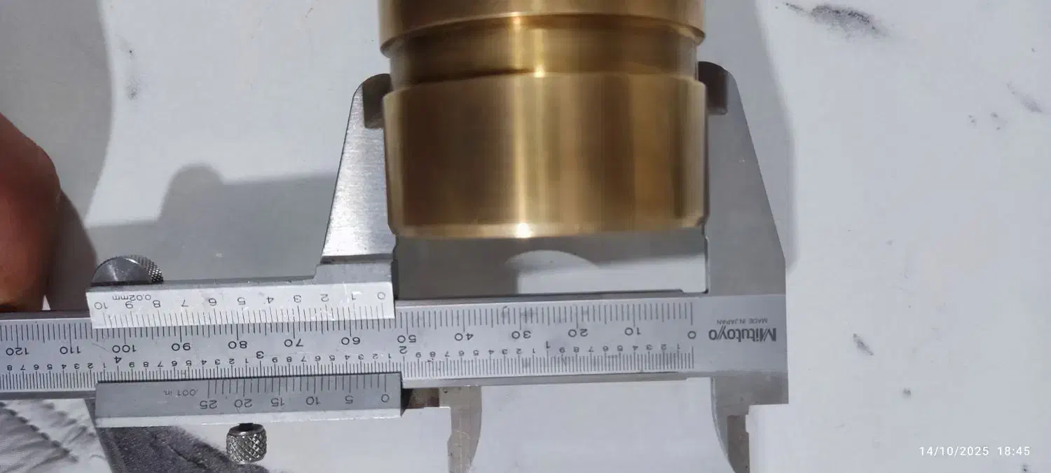 بوش برنجی لودر یا بیل میکانیکی|ماشین‌آلات صنعتی|اردبیل, |دیوار