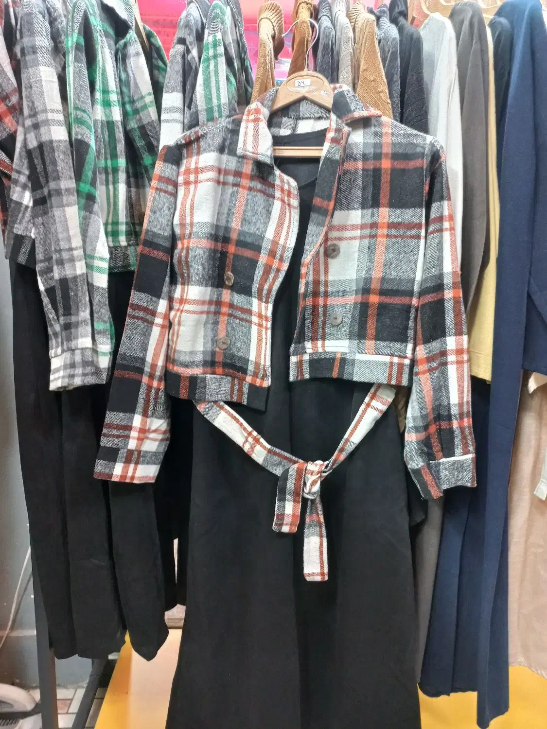 مانتو پائیزه .کت سارافون|لباس|اندیشه, اندیشه فاز ۴|دیوار