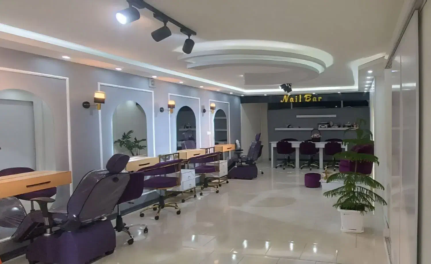 تکمیل کادر سالن زیبایی|استخدام درمانی، زیبایی، بهداشتی|فولادشهر, C4|دیوار