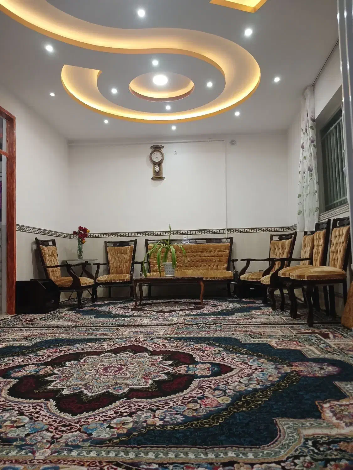 اجاره روزانه باغ ویلا کوشک|اجارهٔ کوتاه‌مدت ویلا و باغ|خمینی‌شهر, |دیوار