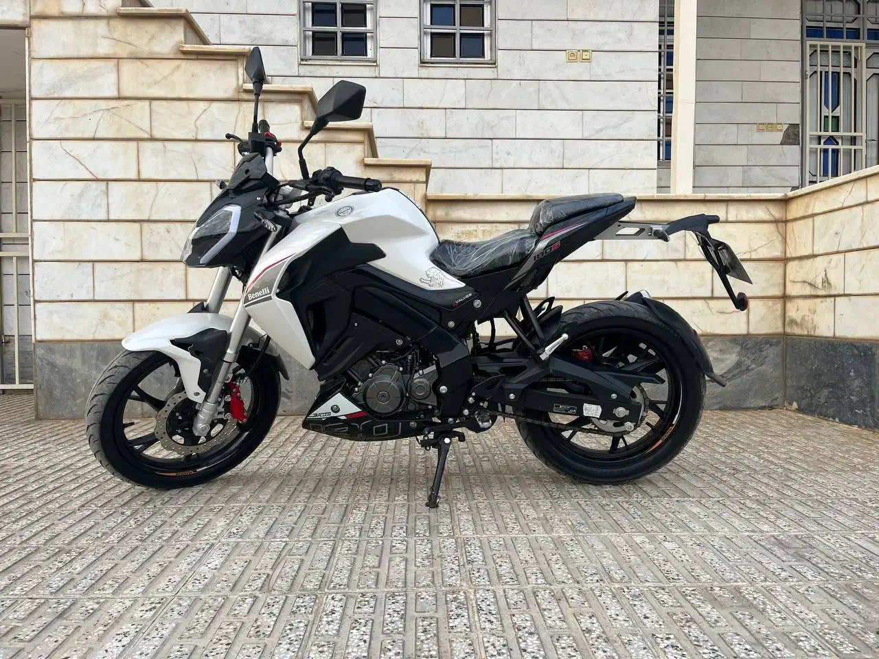 بنلی 180s|موتورسیکلت|آق قلا, |دیوار