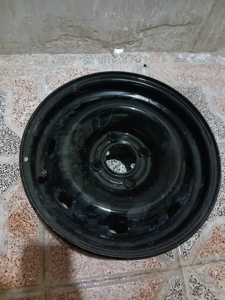 رینگ 206 و دیسک و صفحه 405|قطعات یدکی و لوازم جانبی|کرج, کلاک نو|دیوار