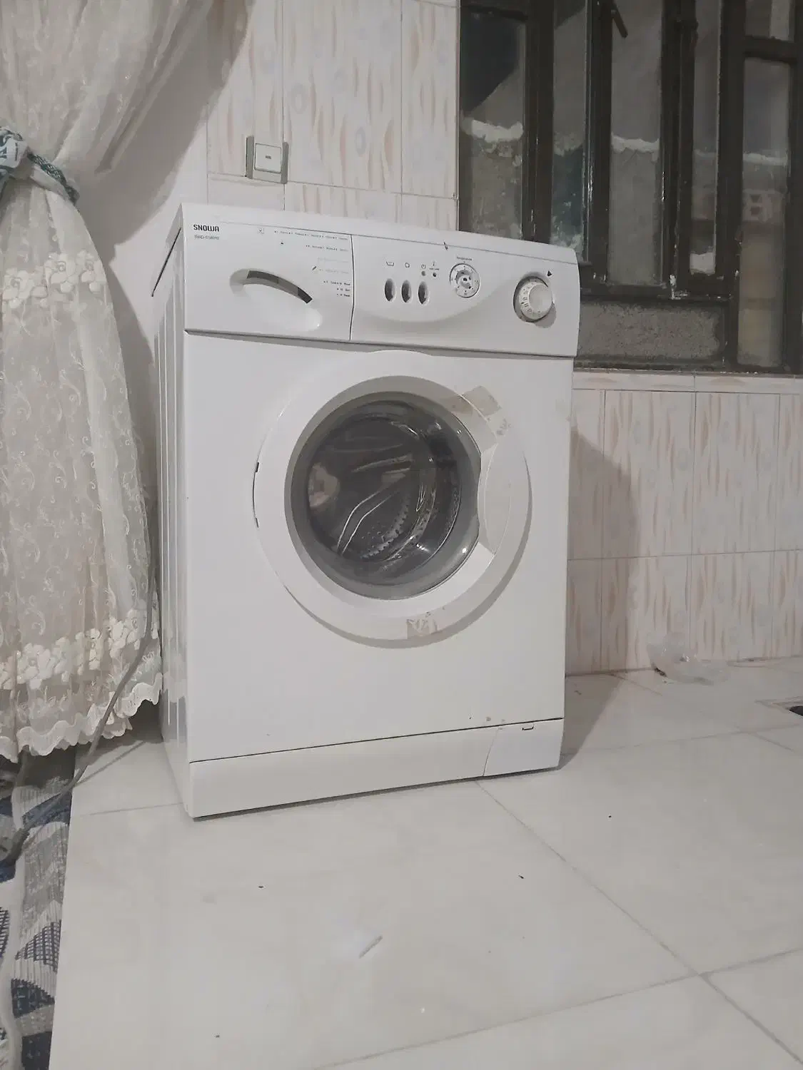 لباسشویی پنج کیلویی اسنوا|ماشین لباسشویی و خشک‌کن لباس|ایلام, |دیوار