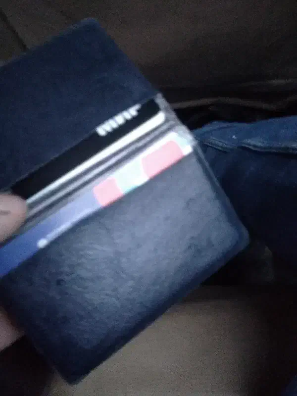 اشیا گمشده|اشیا|کرج, شهرک جهان آرا|دیوار