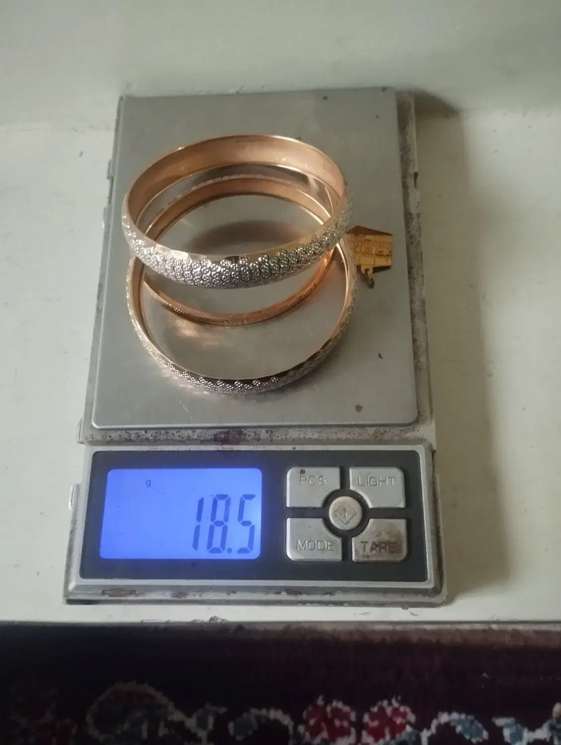 طلا دست دوم|جواهرات|اصفهان, عطار نیشابوری|دیوار