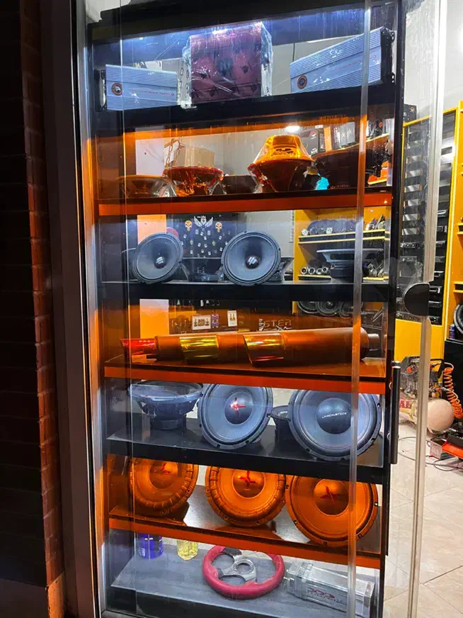 نصب و فروش انواع سیستم صوتی و تصویری خودرو اقساطی|قطعات یدکی و لوازم جانبی|فولادشهر, سایت صنعتی کاوه|دیوار