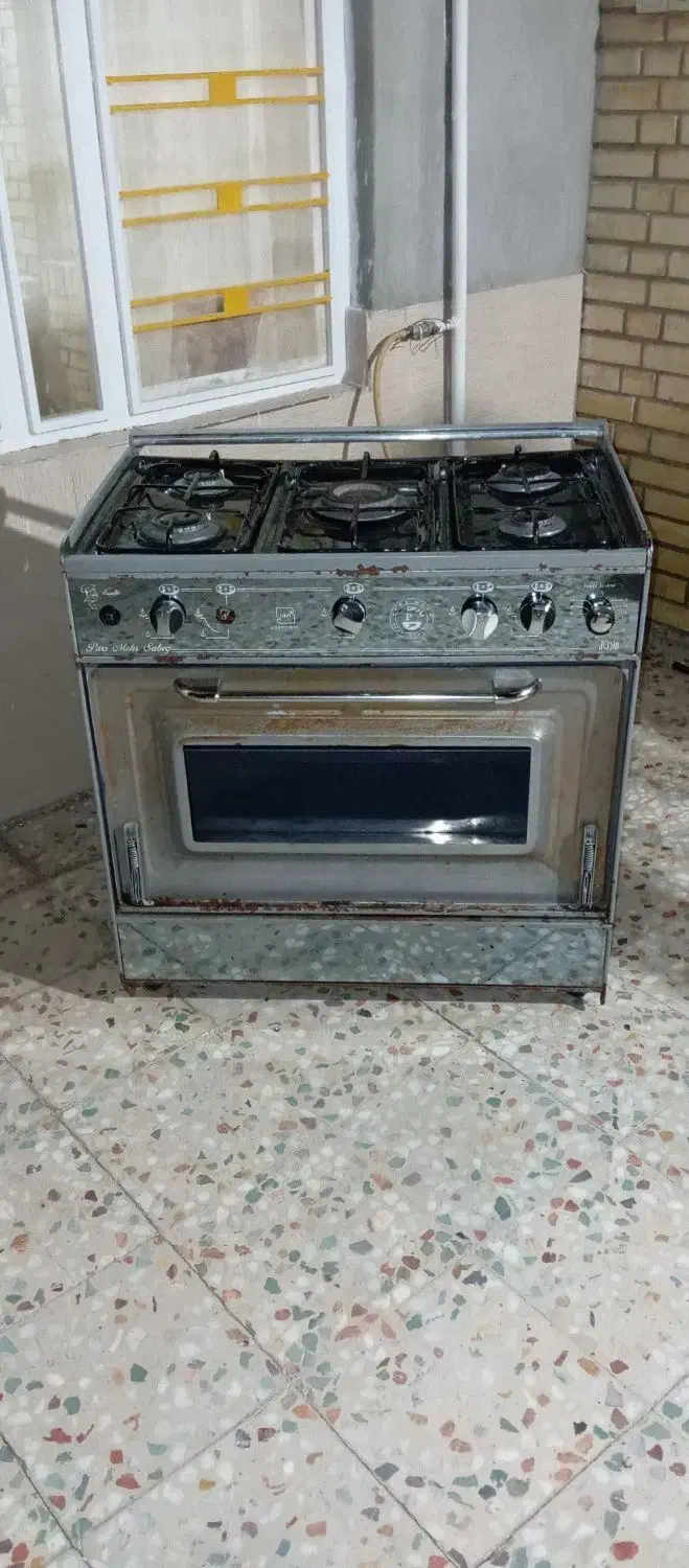 تعدادی لوازم منزل|یخچال و فریزر|مرودشت, نقش رستم|دیوار