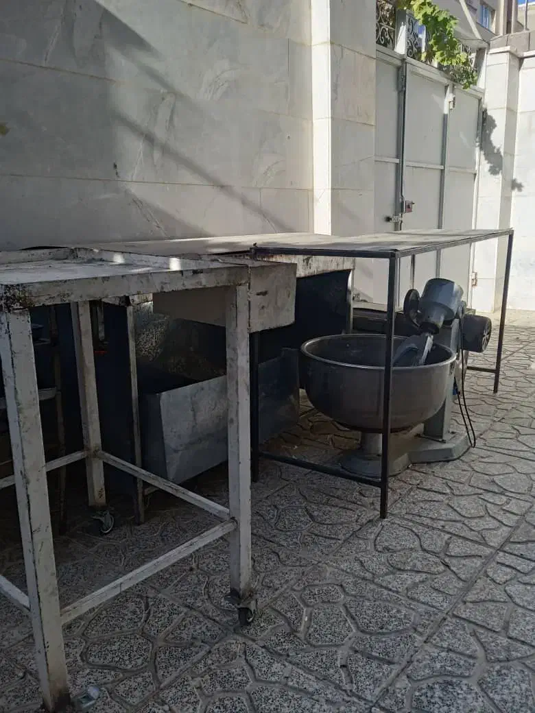 وسایل کامل کلانه جنس اصلی|کافیشاپ و رستوران|سنندج, |دیوار