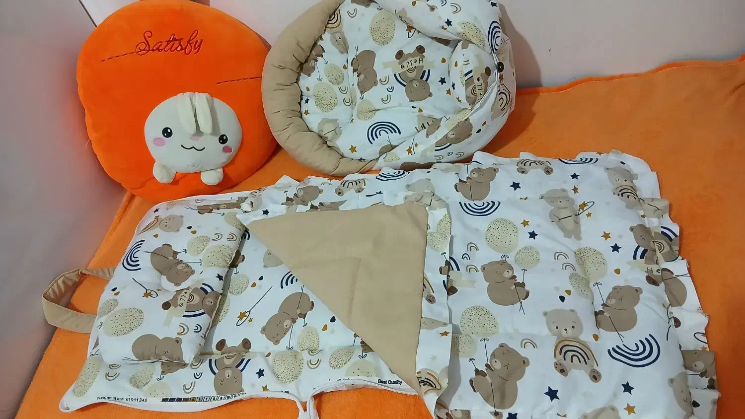 تشک مسافرتی و آغوشی نوزاد|اسباب و اثاث بچه|ماسال, |دیوار