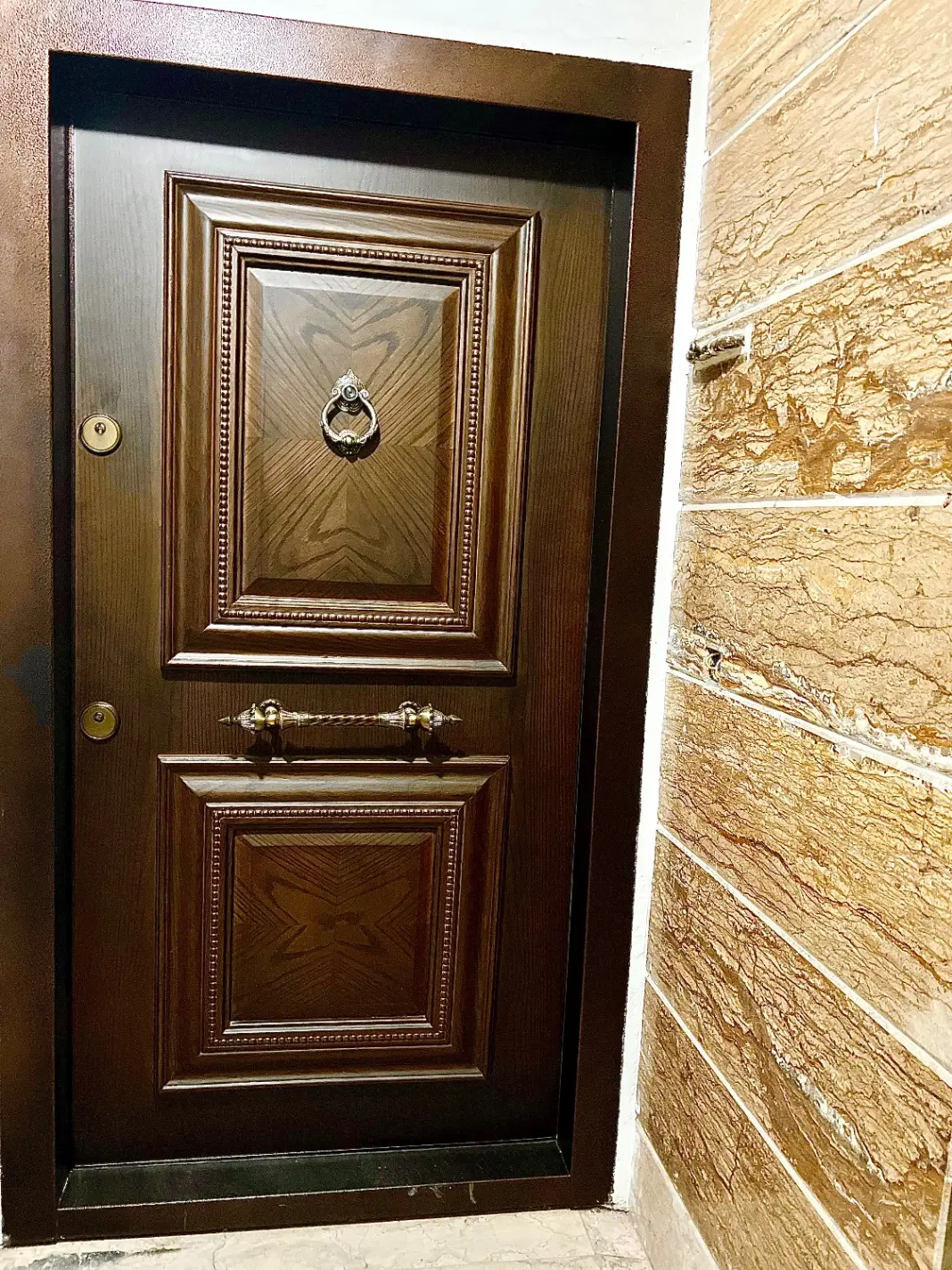 این آپارتمان دارای همه امکانات|اجارهٔ آپارتمان|محمودآباد, |دیوار