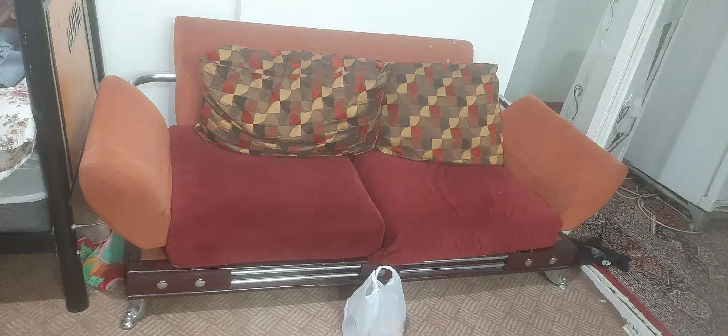 مبل راحتی|مبلمان خانگی و میز عسلی|اصفهان, شاهزید|دیوار