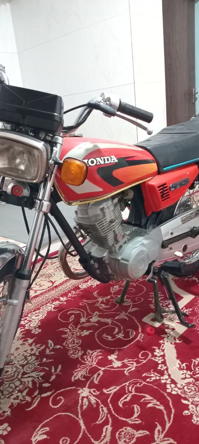 موتور سیکلت فروشی مدل ۱۳۹۱ .|موتورسیکلت|کربال, |دیوار