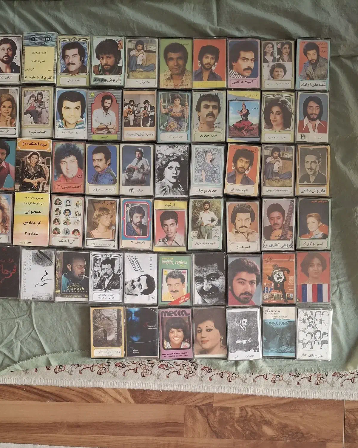 نوار کاست و صفحه قدیمی|فیلم و موسیقی|تهران, مرزداران|دیوار