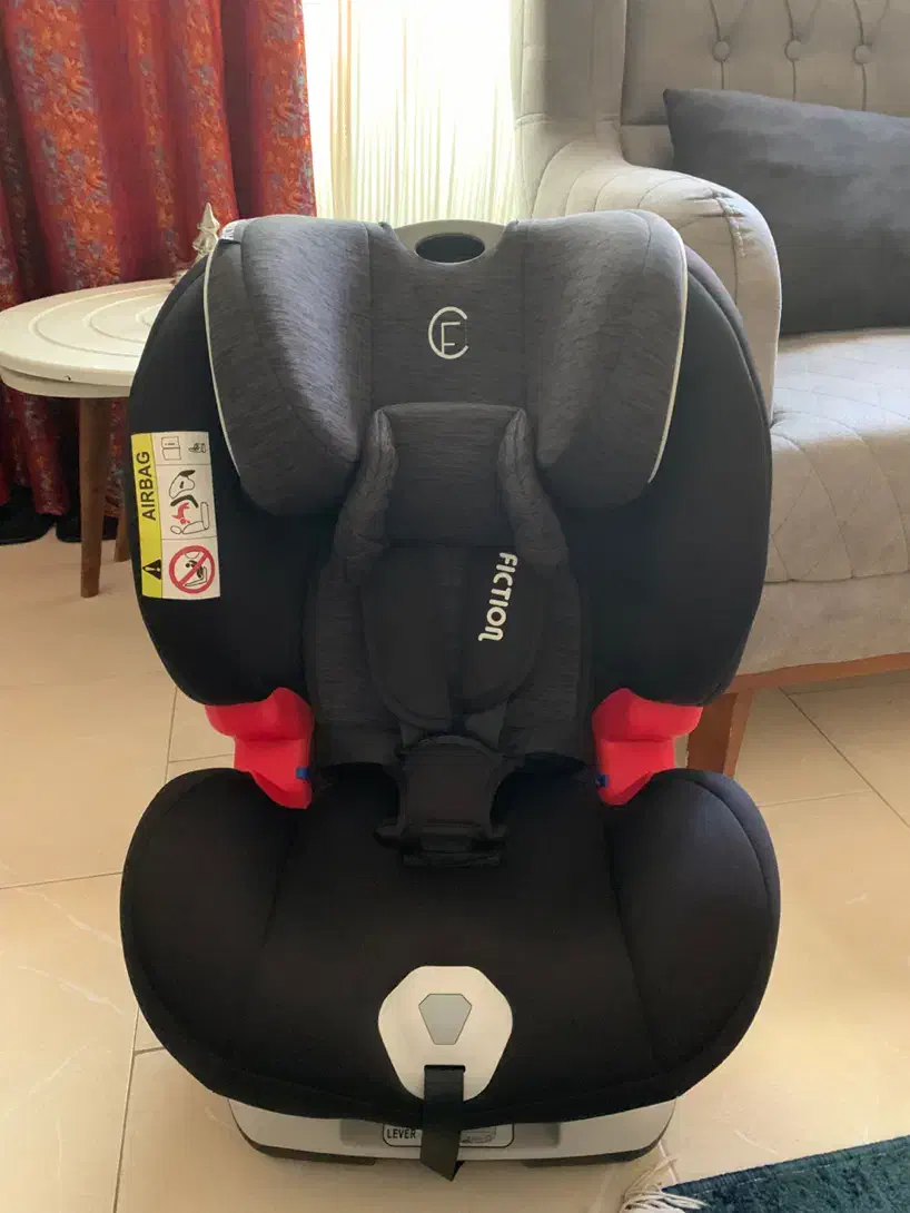 صندلی ماشین کودک|تخت و صندلی بچه|گرگان, |دیوار