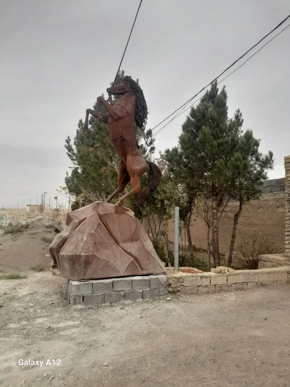 اسب|مجسمه، تندیس، ماکت|نیشابور, دربقاضی|دیوار