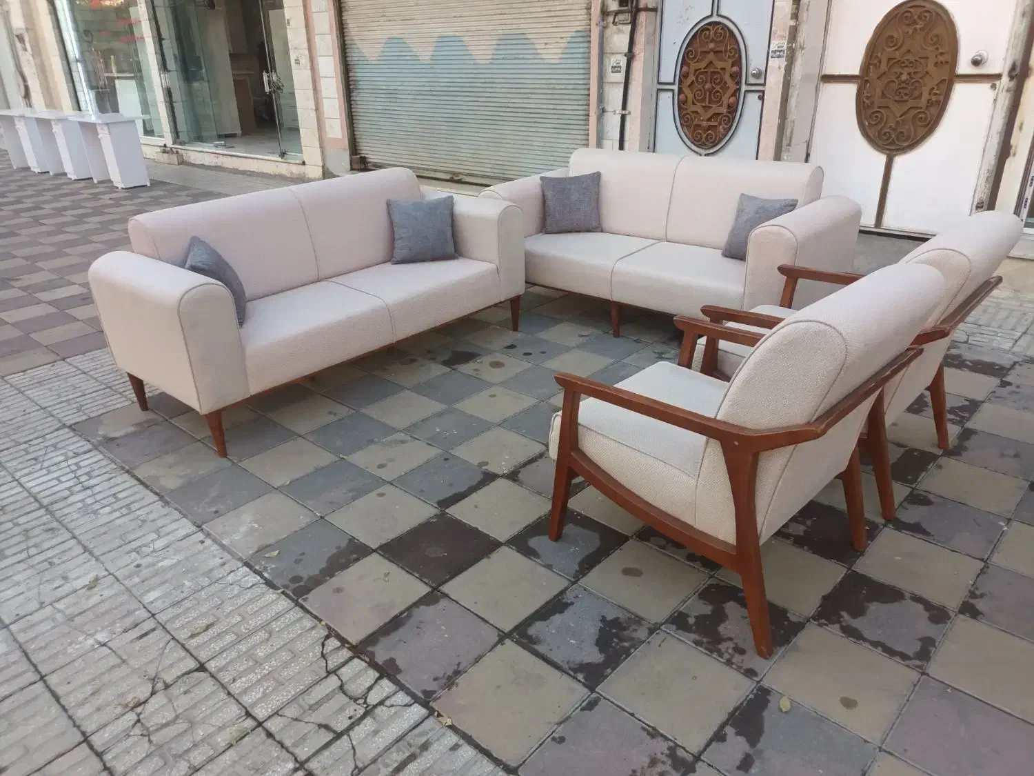 خیاط مبل|استخدام صنعتی، فنی، مهندسی|کرمانشاه, |دیوار