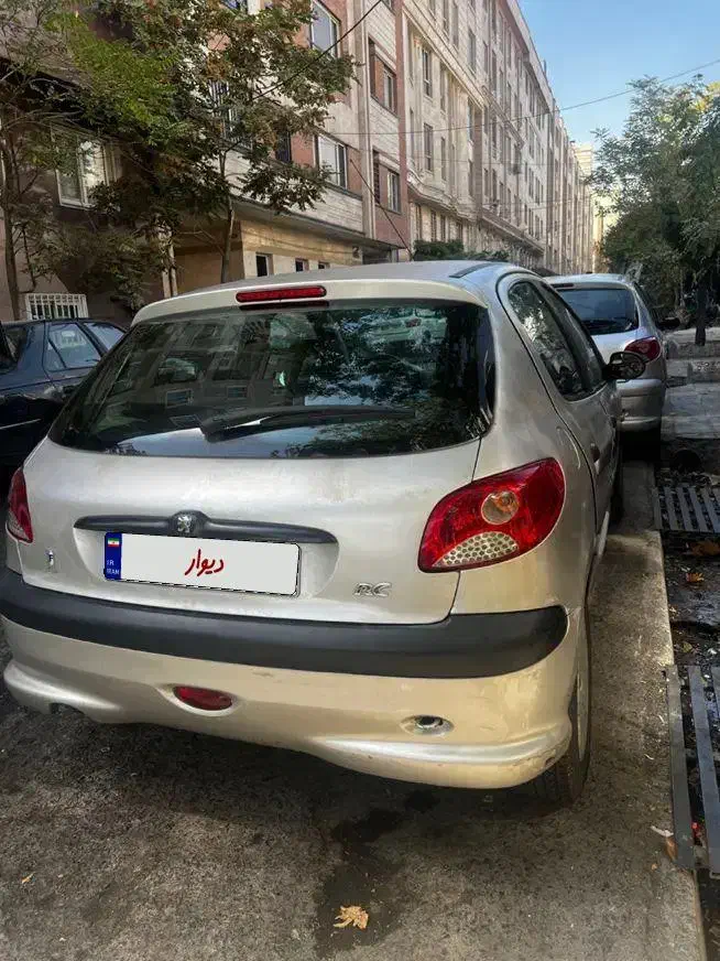 ۲۰۶ اتومات تیپ۴|خودرو سواری و وانت|تهران, هروی|دیوار