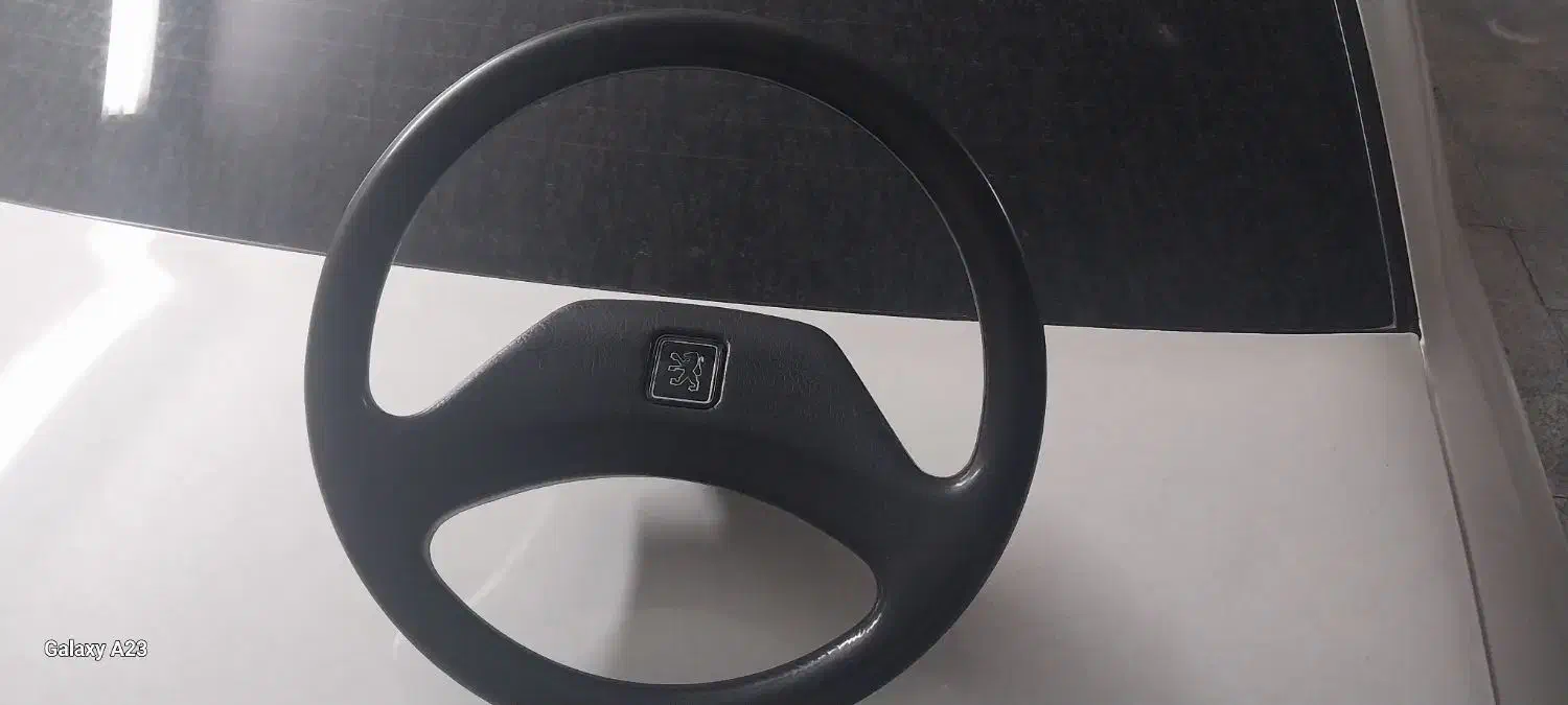 فرمان پژو ۴۰۵ ، فرانسوی، برای پژو ۲۰۰۰|قطعات یدکی و لوازم جانبی|تهران, شهران جنوبی|دیوار