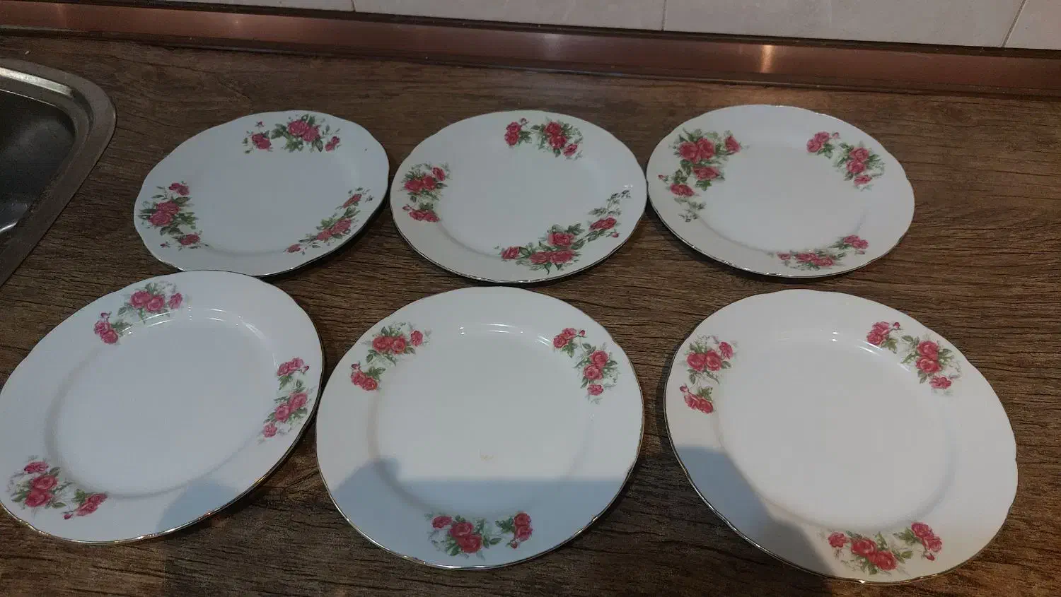 ۶ عدد پیش دستی گل سرخی|ظروف سرو و پذیرایی|تهران, علم و صنعت|دیوار