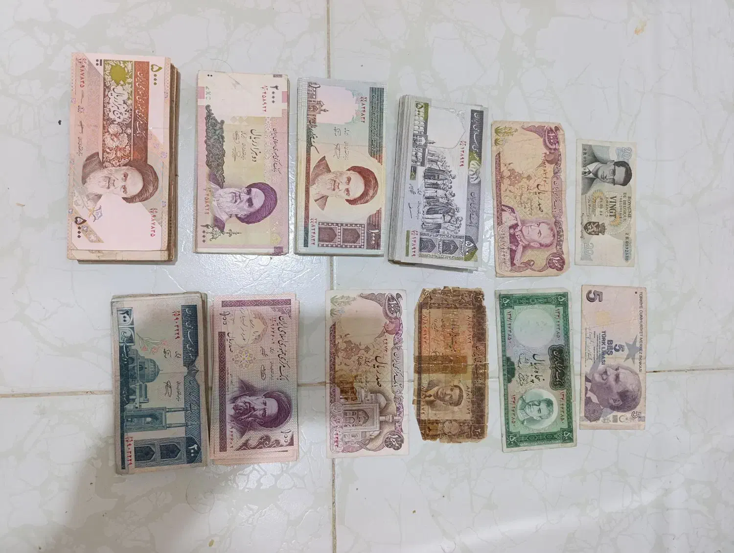 اسکناس و سکه|کلکسیون سکه، تمبر، اسکناس|میاندوآب, |دیوار