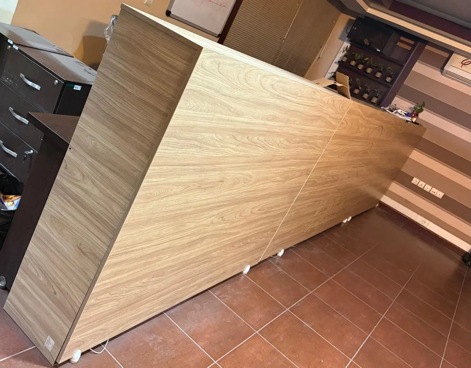 لوازم دفتر کار، لوازم اداری ، میز کنفراس و|دفتر کار|شیراز, زرهی|دیوار