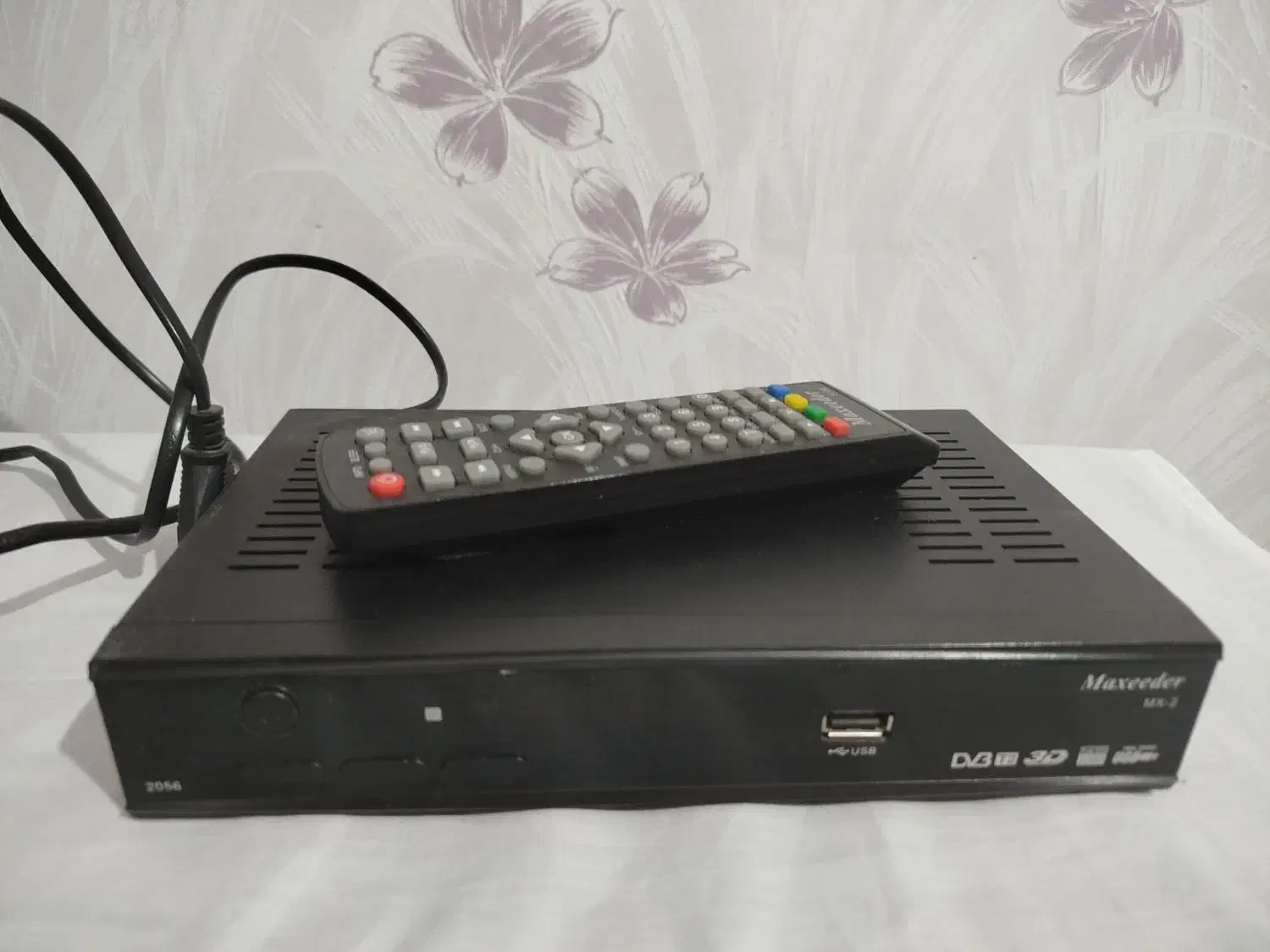 دستگاه دیجیتال در حد نو|صوتی و تصویری|دماوند, دماوند|دیوار