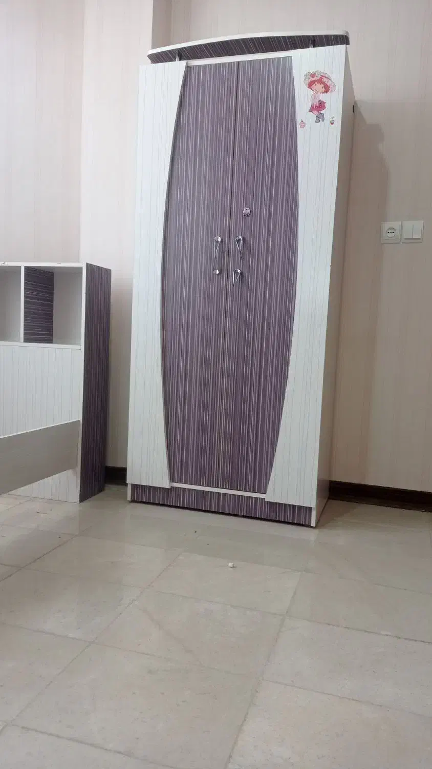 تخت و کمد کودک و نوجوان|تخت و سرویس خواب|برخوار, |دیوار